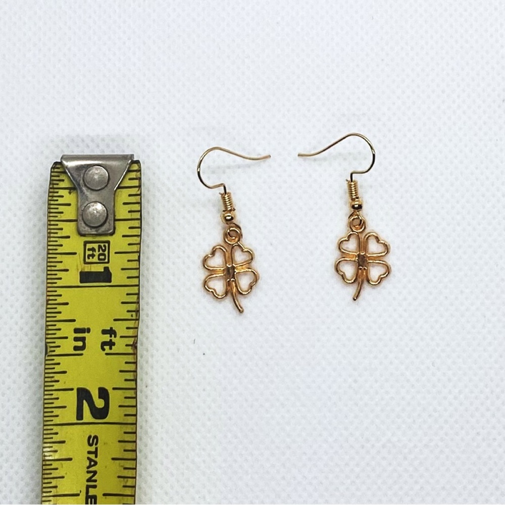 Earrings Clover Shamrock Lucky Irish St. Patrick’s Day 4 Leaf Clover Gold Tone - Picture 3 of 4